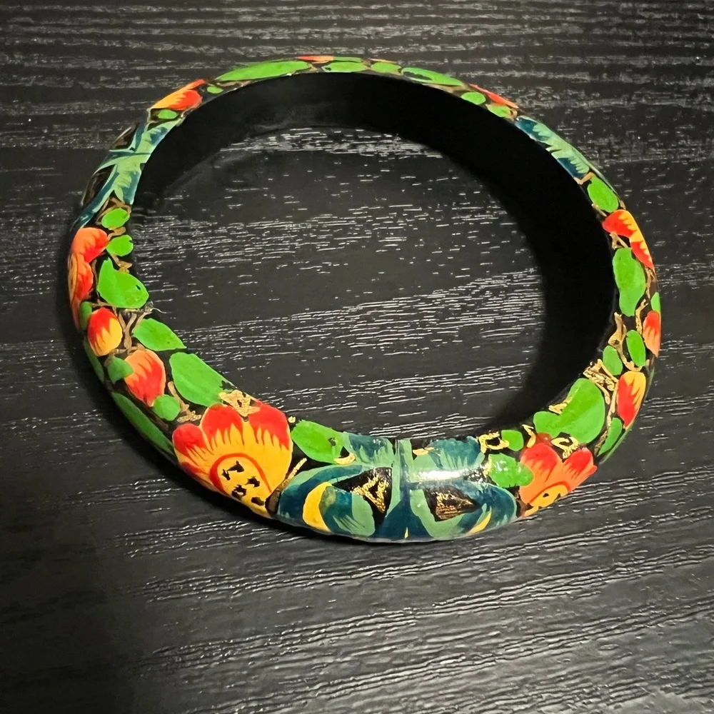 Colorful Patterned Bangles Set - Picture 4 of 7